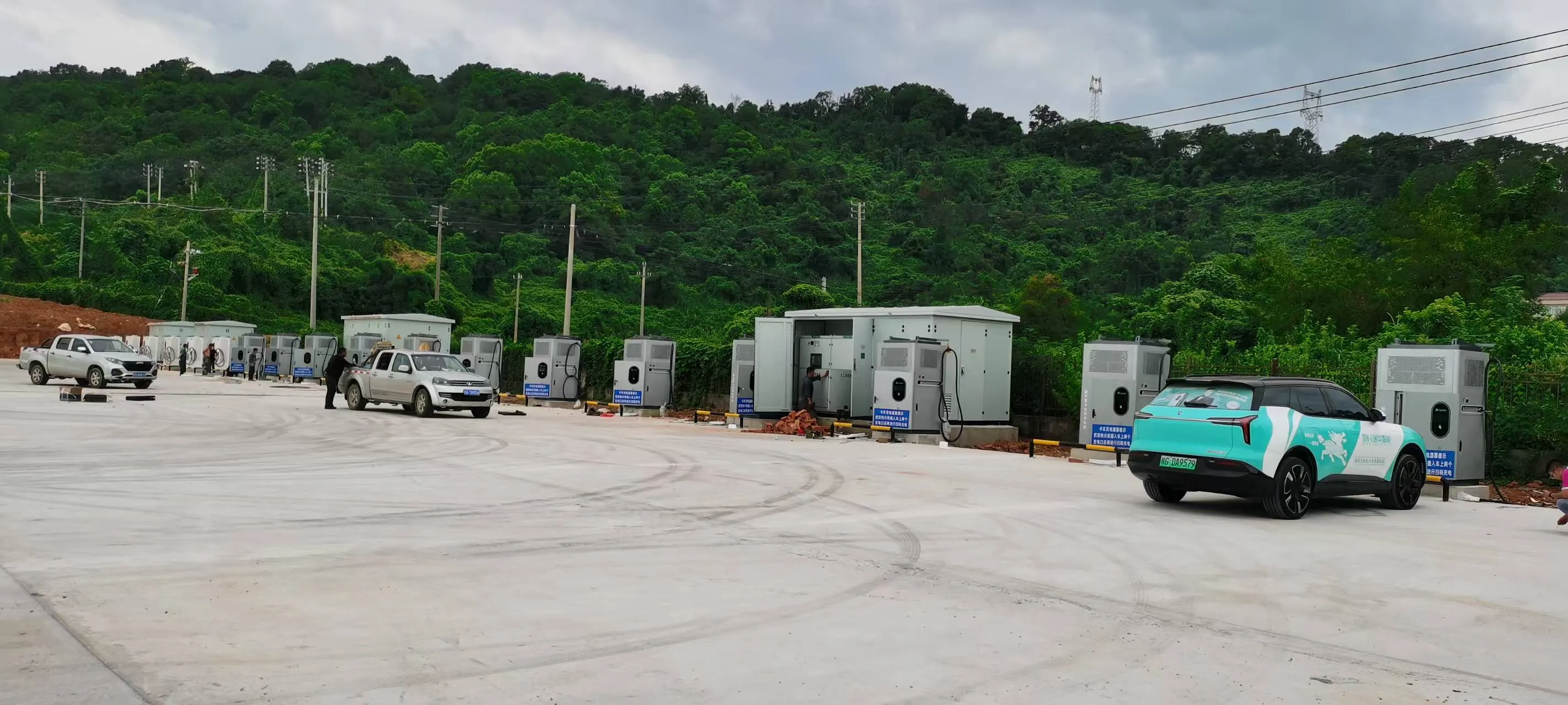 State Grid Fast Charging Station in Jiangxi
